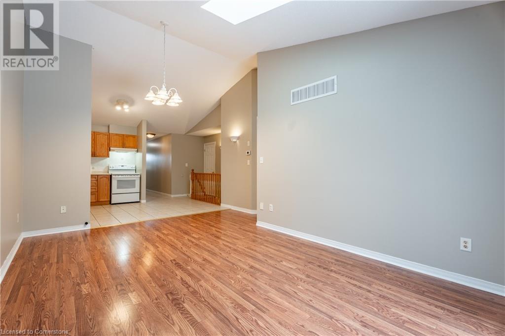 751 Rymal Road W Unit# 18Hamilton, Ontario  L9B 2Y3 - Photo 11 - 40686492