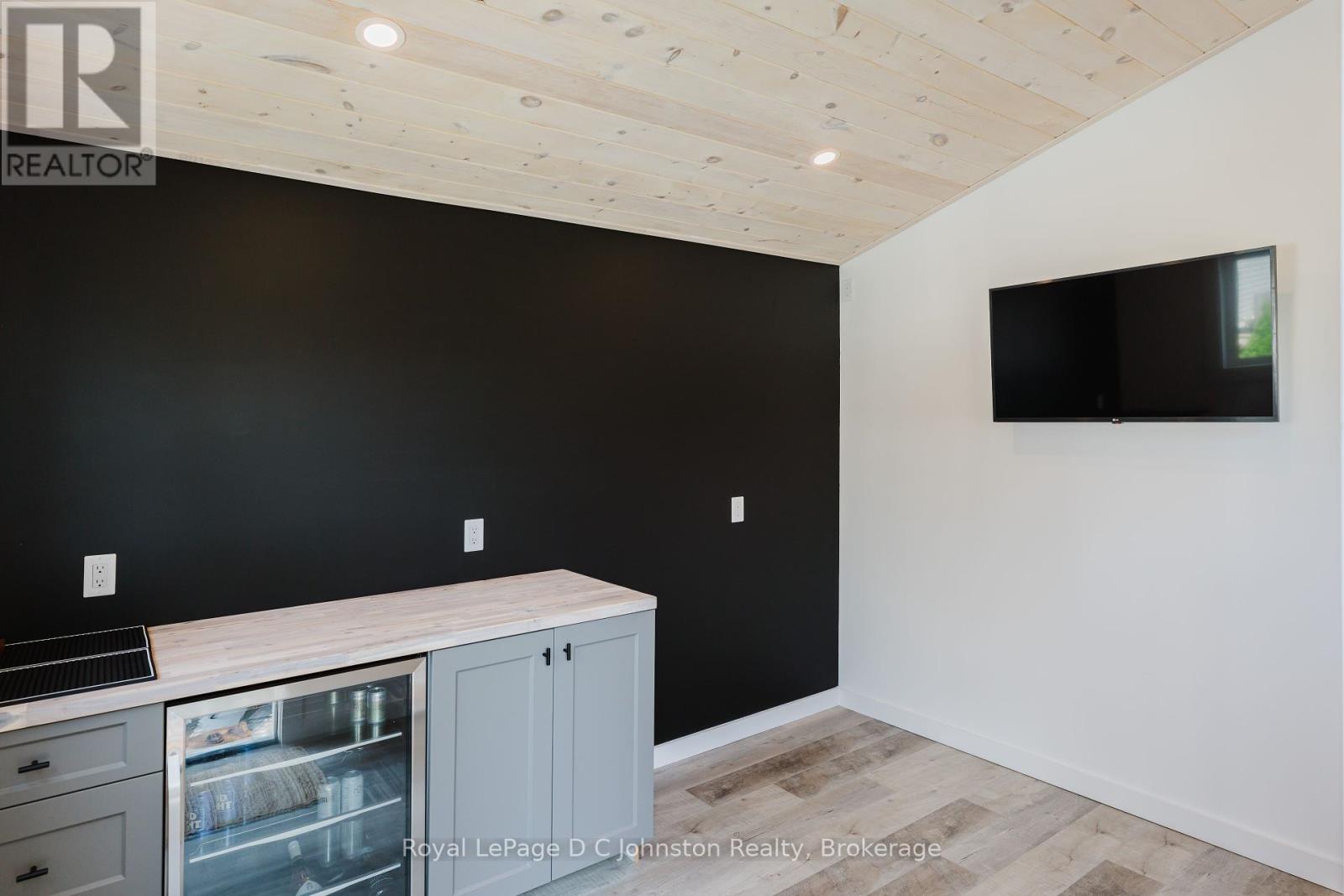 266 Mcnabb Street, Saugeen Shores, Ontario  N0H 2L0 - Photo 38 - X11901263