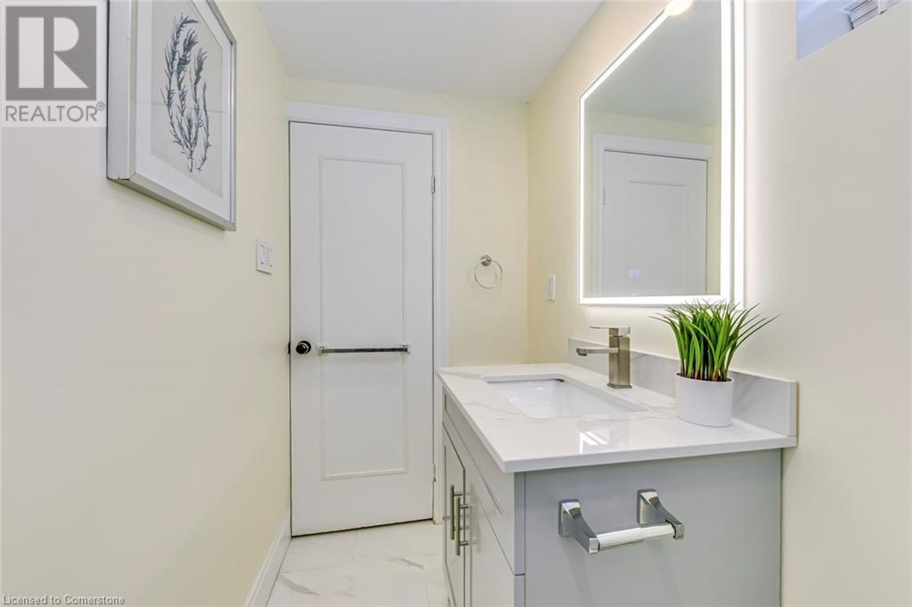 615 Cumberland AvenueBurlington, Ontario  L7N 2X4 - Photo 33 - 40686490