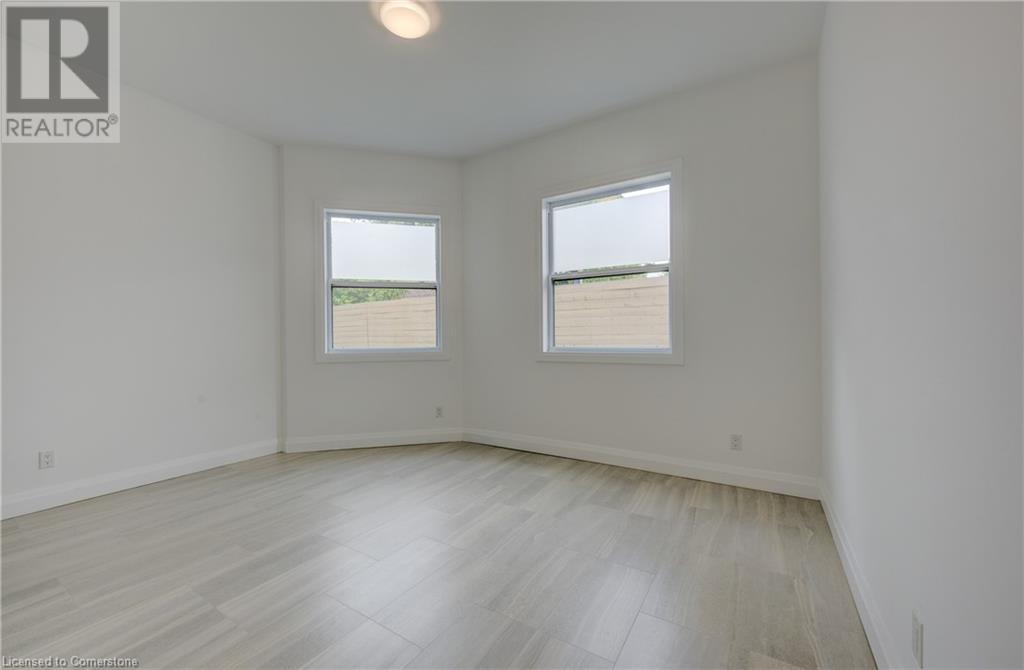 149 Woolwich Street, Waterloo, Ontario  N2K 1S5 - Photo 34 - 40647523