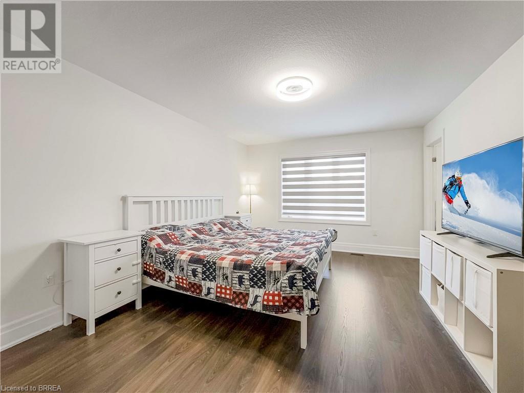 64 Macklin Street, Brantford, Ontario  N3V 0B7 - Photo 14 - 40686423