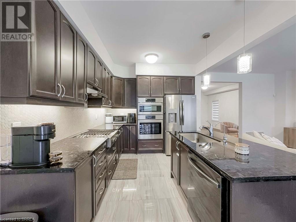 64 Macklin Street, Brantford, Ontario  N3V 0B7 - Photo 4 - 40686423