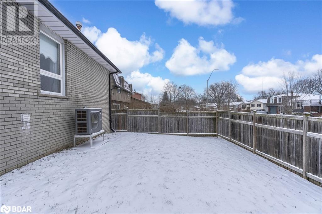 31 Little Avenue, Barrie, Ontario  L4N 2Z4 - Photo 16 - 40676837