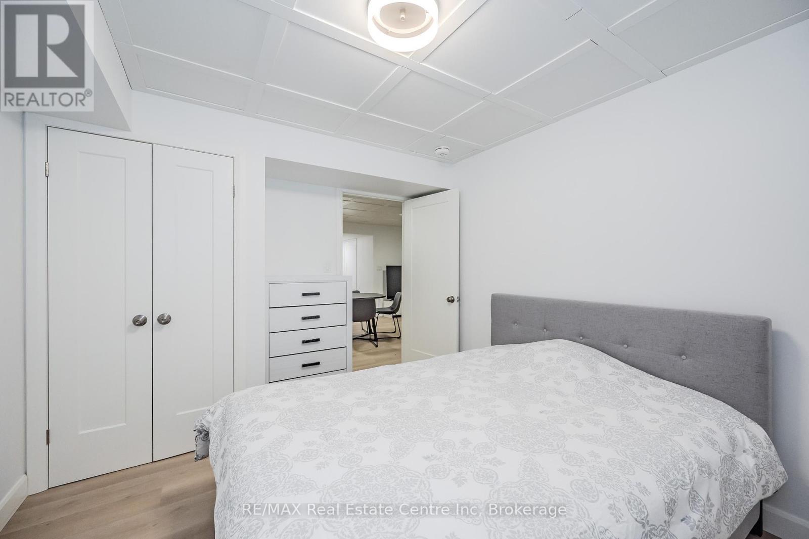 39 Lovett Lane, Guelph, Ontario  N1G 0H1 - Photo 11 - X11901401