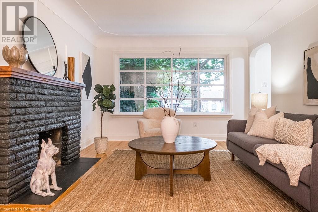 299 Merle AvenueBurlington, Ontario  L7T 2T8 - Photo 7 - XH4206421