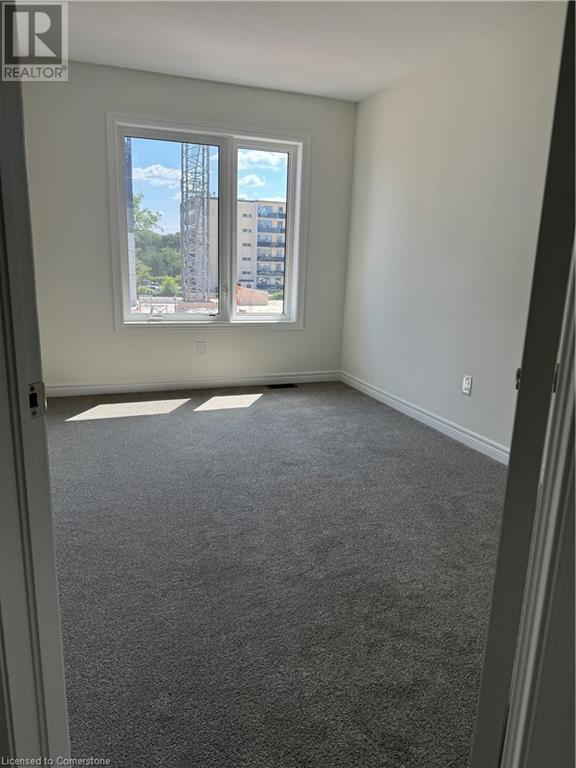 11 Dryden Lane, Hamilton, Ontario  L8H 1L9 - Photo 3 - 40686512