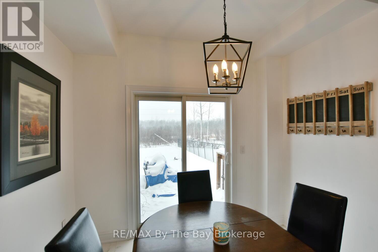 263 Atkinson Street, Clearview, Ontario  L0M 1S0 - Photo 14 - S11901417