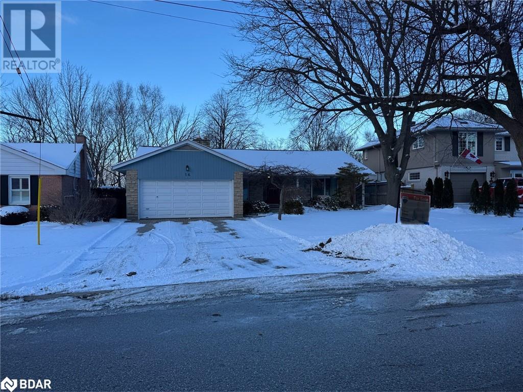 16 TOWER Crescent, Barrie, Ontario