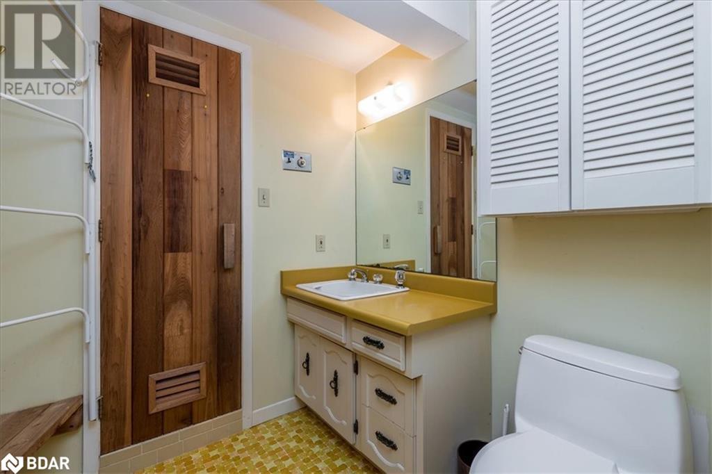 16 Tower Crescent, Barrie, Ontario  L4N 2V2 - Photo 23 - 40681857