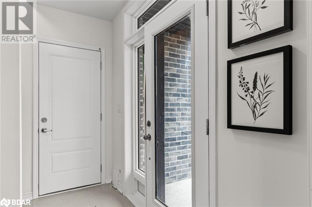 12 Wyn Wood Lane, Orillia, Ontario  L3V 8P6 - Photo 3 - 40683446