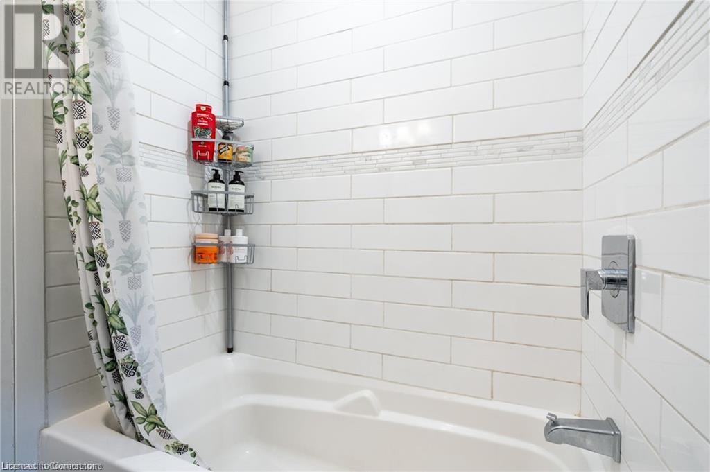 166 Catharine Street N, Hamilton, Ontario  L8L 4S5 - Photo 25 - 40686476