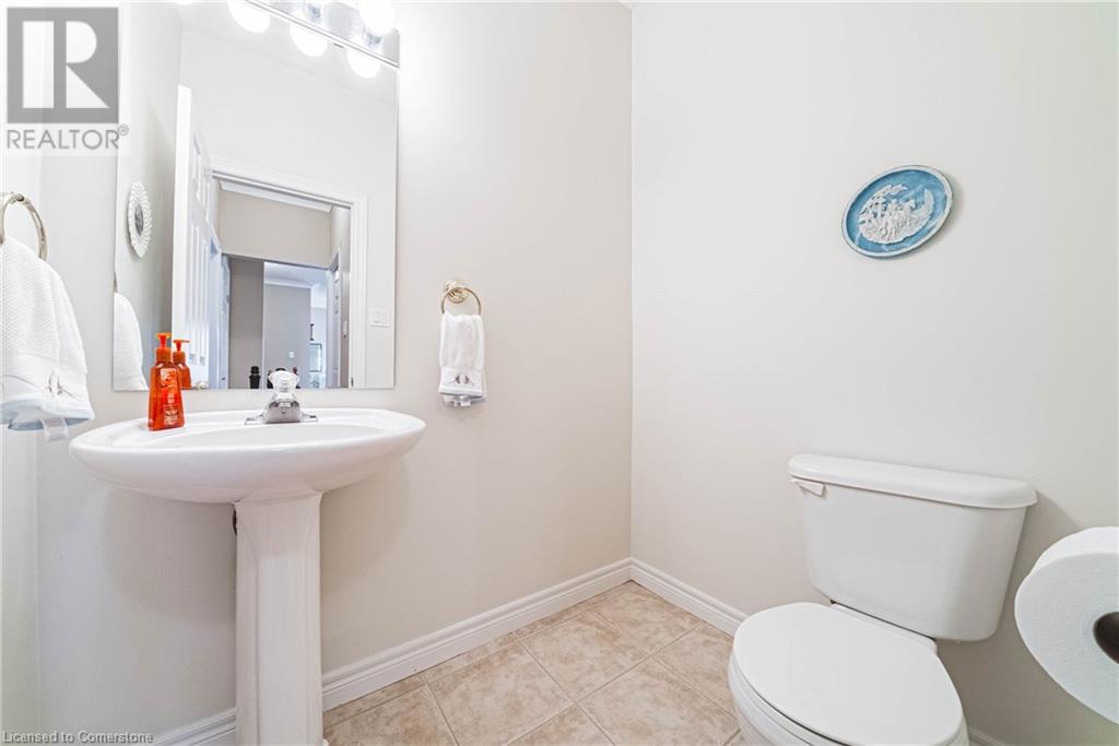 34 Southbrook Drive Unit# 49, Binbrook, Ontario  L0R 1C0 - Photo 16 - 40686503