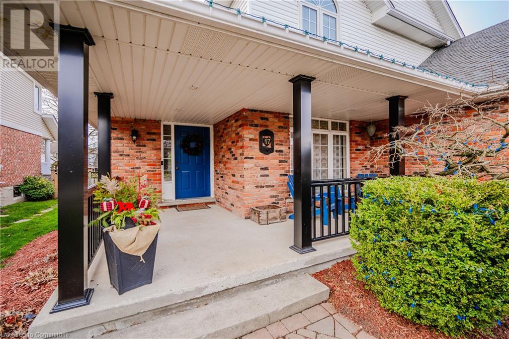 17 Weir Drive, Guelph, Ontario  N1C 1E6 - Photo 3 - 40685893