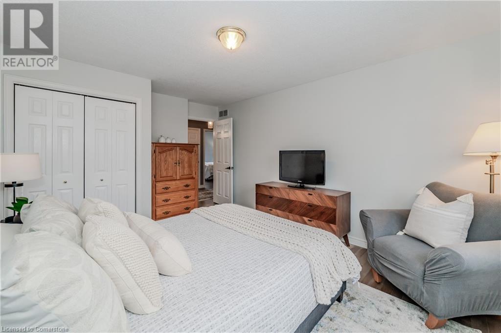 17 Weir Drive, Guelph, Ontario  N1C 1E6 - Photo 23 - 40685893