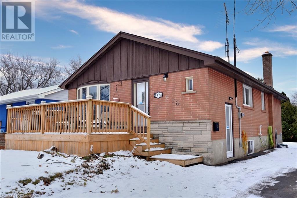 1328 BUNNELL Drive, Burlington, Ontario