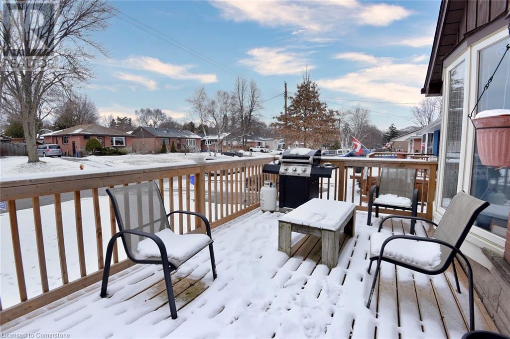 1328 Bunnell Drive, Burlington, Ontario  L7P 2E1 - Photo 4 - 40685864