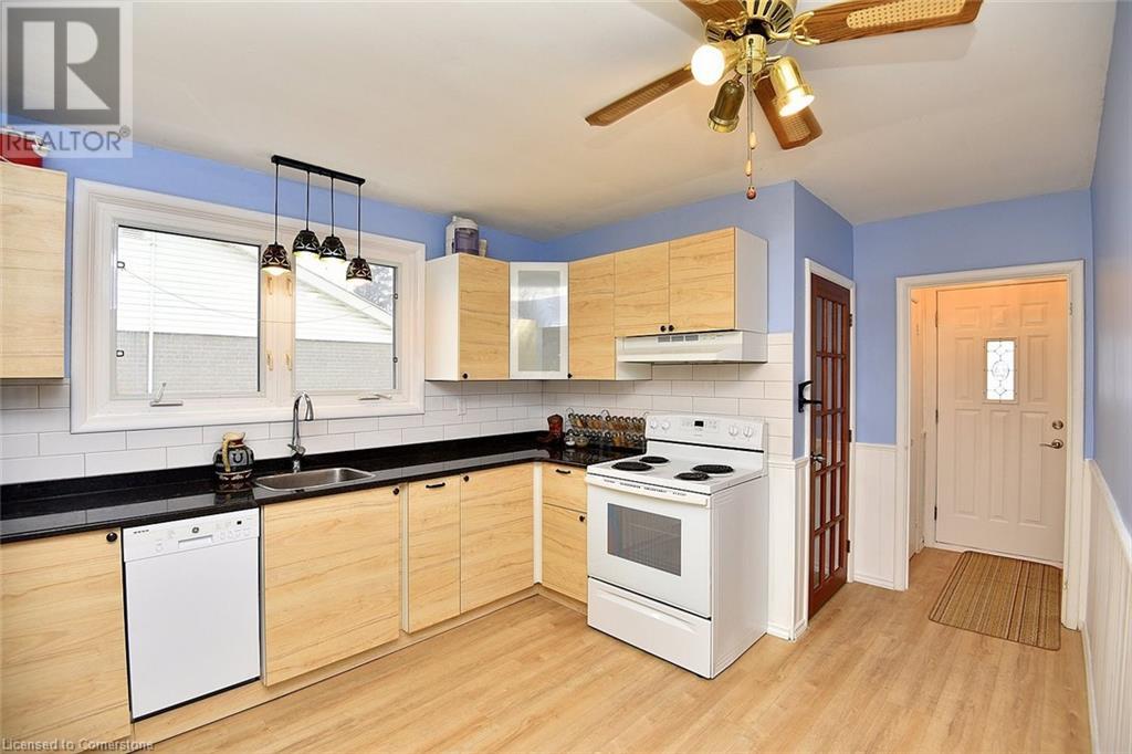 1328 Bunnell Drive, Burlington, Ontario  L7P 2E1 - Photo 5 - 40685864