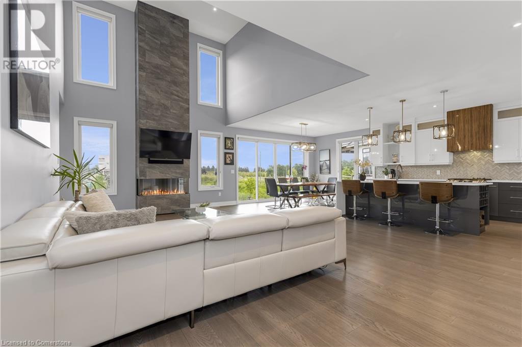 64 Bergenstein CrescentFonthill, Ontario  L0S 1E0 - Photo 7 - 40686467