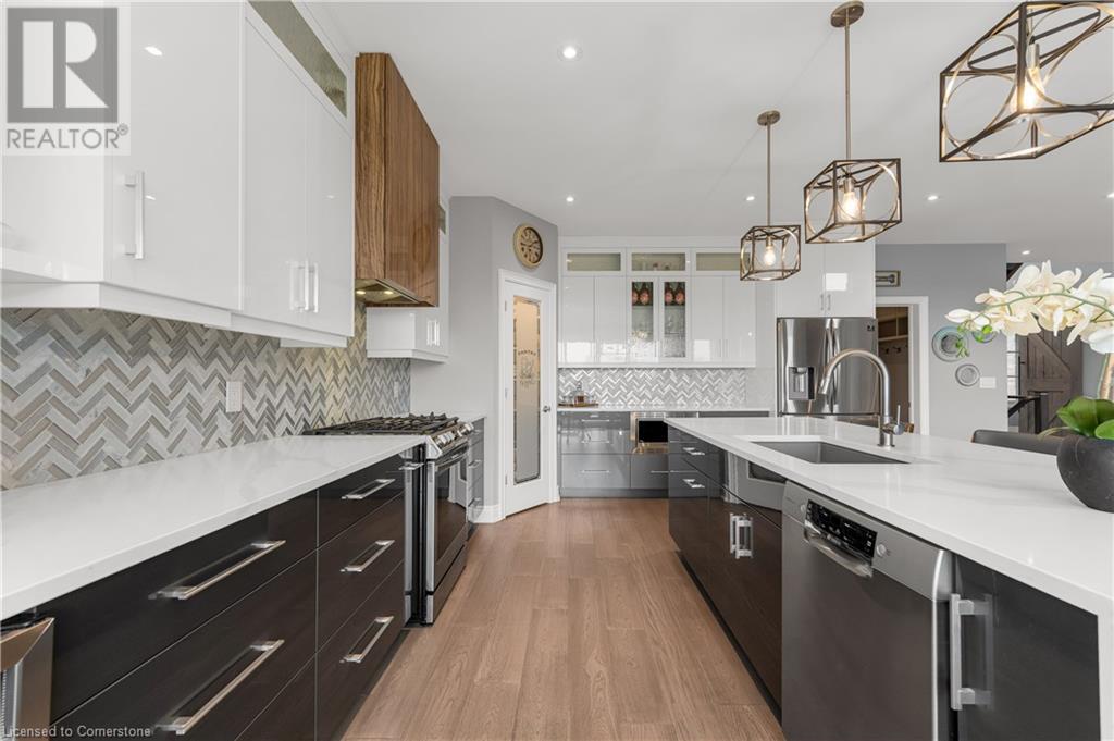64 Bergenstein CrescentFonthill, Ontario  L0S 1E0 - Photo 18 - 40686467