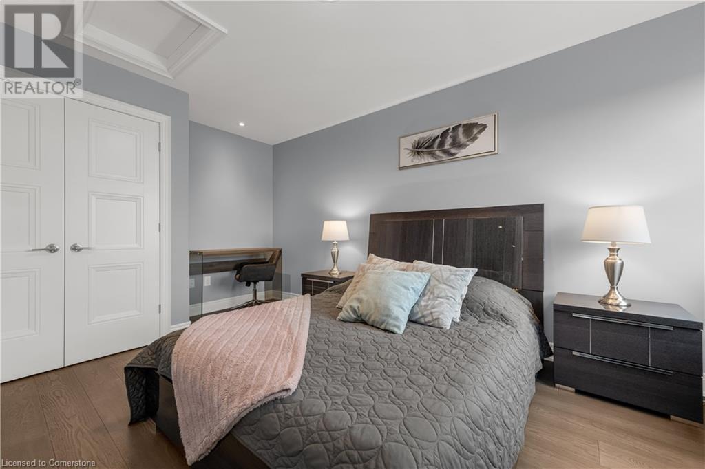 64 Bergenstein CrescentFonthill, Ontario  L0S 1E0 - Photo 36 - 40686467