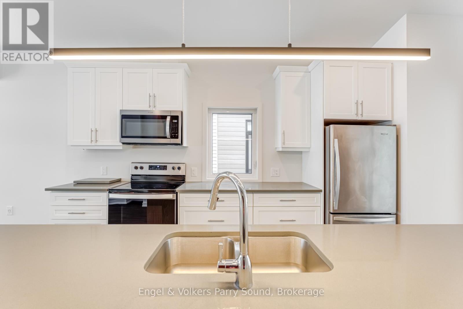 1 - 63 Winnifred Avenue, Parry Sound, Ontario  P2A 2E6 - Photo 11 - X11901530