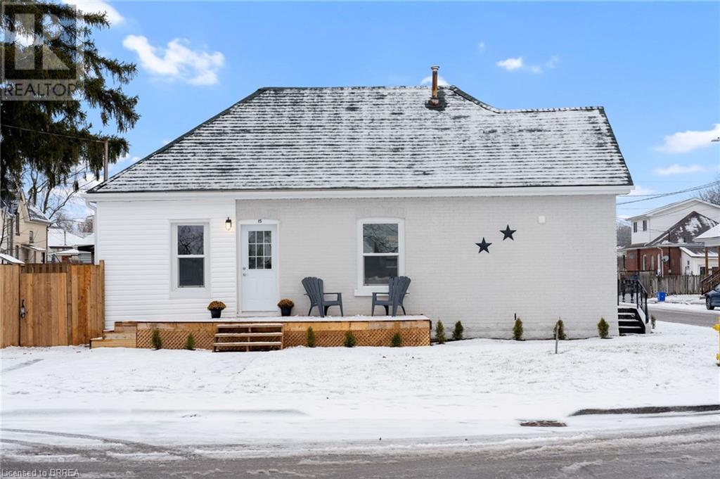 15 Gordon Street, Brantford, Ontario  N3S 2M7 - Photo 5 - 40686527