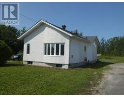 162 Kenogami RD, Longlac, Ontario