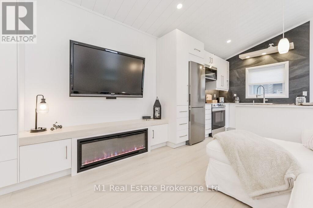 B - 30 18 Side Road, Centre Wellington, Ontario  N1M 2W3 - Photo 21 - X11901556