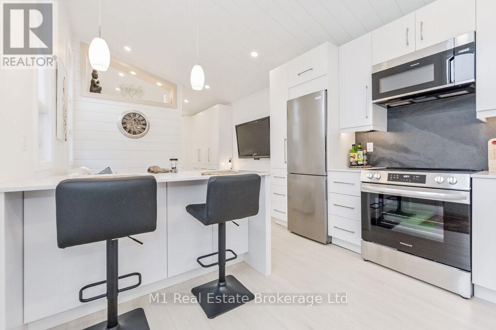 B - 30 18 Side Road, Centre Wellington, Ontario  N1M 2W3 - Photo 9 - X11901556