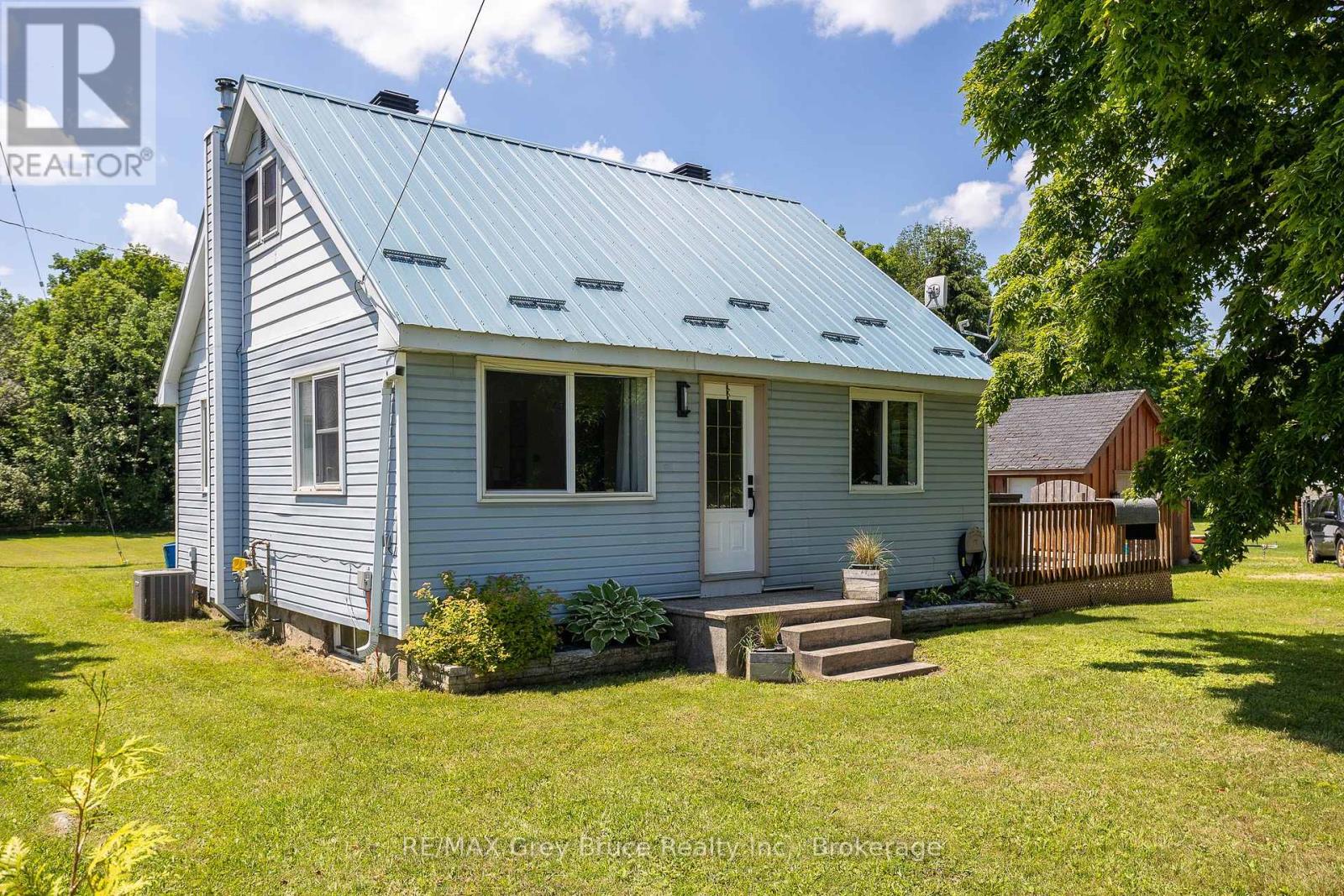 718100 HIGHWAY 6, Georgian Bluffs, Ontario