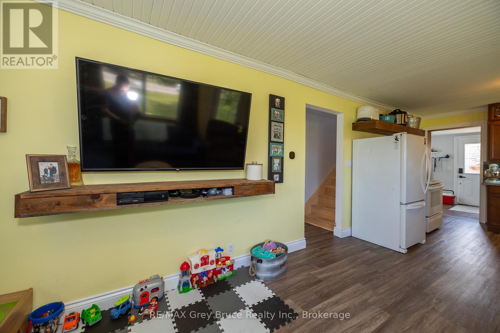 718100 Highway 6, Georgian Bluffs, Ontario  N4K 5N7 - Photo 26 - X11901571