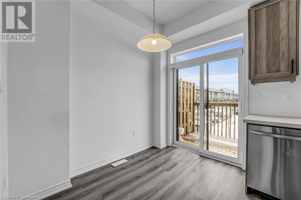 461 Blackburn Drive Unit# 130, Brantford, Ontario  N3T 0W9 - Photo 14 - 40686539