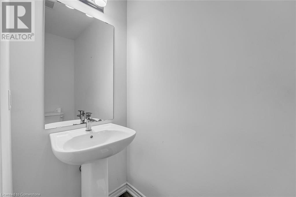 461 Blackburn Drive Unit# 130, Brantford, Ontario  N3T 0W9 - Photo 17 - 40686539