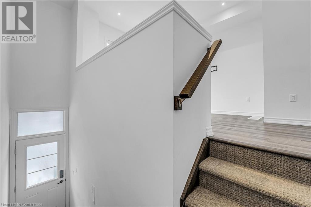 461 Blackburn Drive Unit# 130, Brantford, Ontario  N3T 0W9 - Photo 5 - 40686539