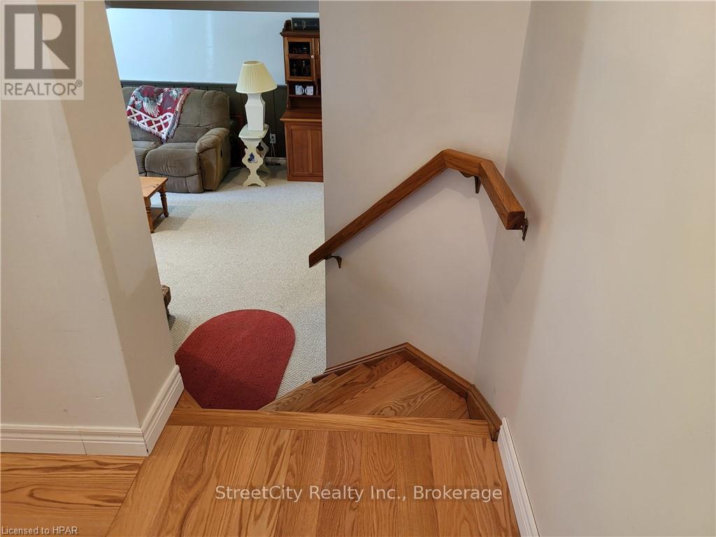 60 Meighen Mews, Stratford, Ontario  N4Z 1B5 - Photo 40 - X10780382