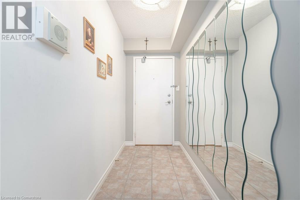 50 Elm Drive E Unit# 706, Mississauga, Ontario  L5A 3X2 - Photo 11 - 40684984