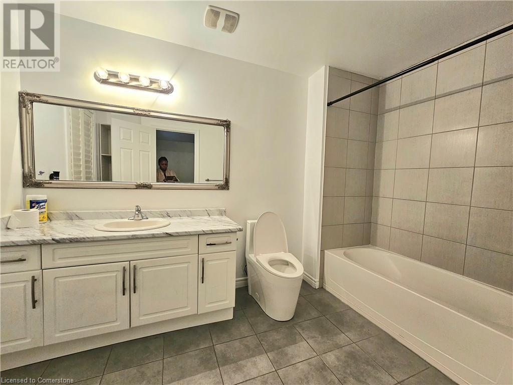 9 Hampton Brook Way Way, Hamilton, Ontario  L0R 1W0 - Photo 13 - 40686495