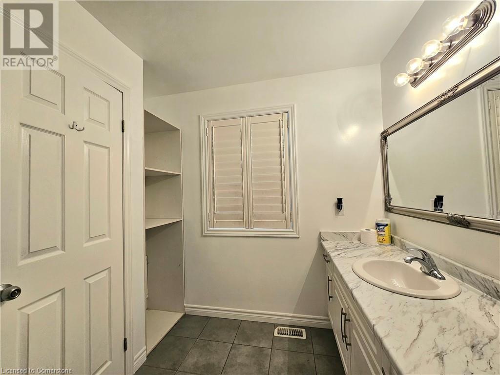 9 Hampton Brook Way Way, Hamilton, Ontario  L0R 1W0 - Photo 14 - 40686495