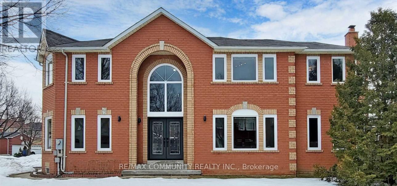 236 Mossbrook Square, Pickering (Highbush), Ontario  L1V 6P8 - Photo 1 - E11901672