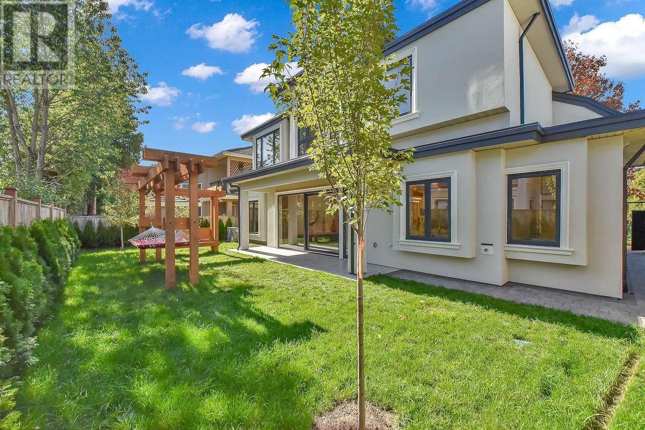 Listing Picture 39 of 40 : 10660 ROSELEA CRESCENT, Richmond / 烈治文 - 魯藝地產 Yvonne Lu Group - MLS Medallion Club Member