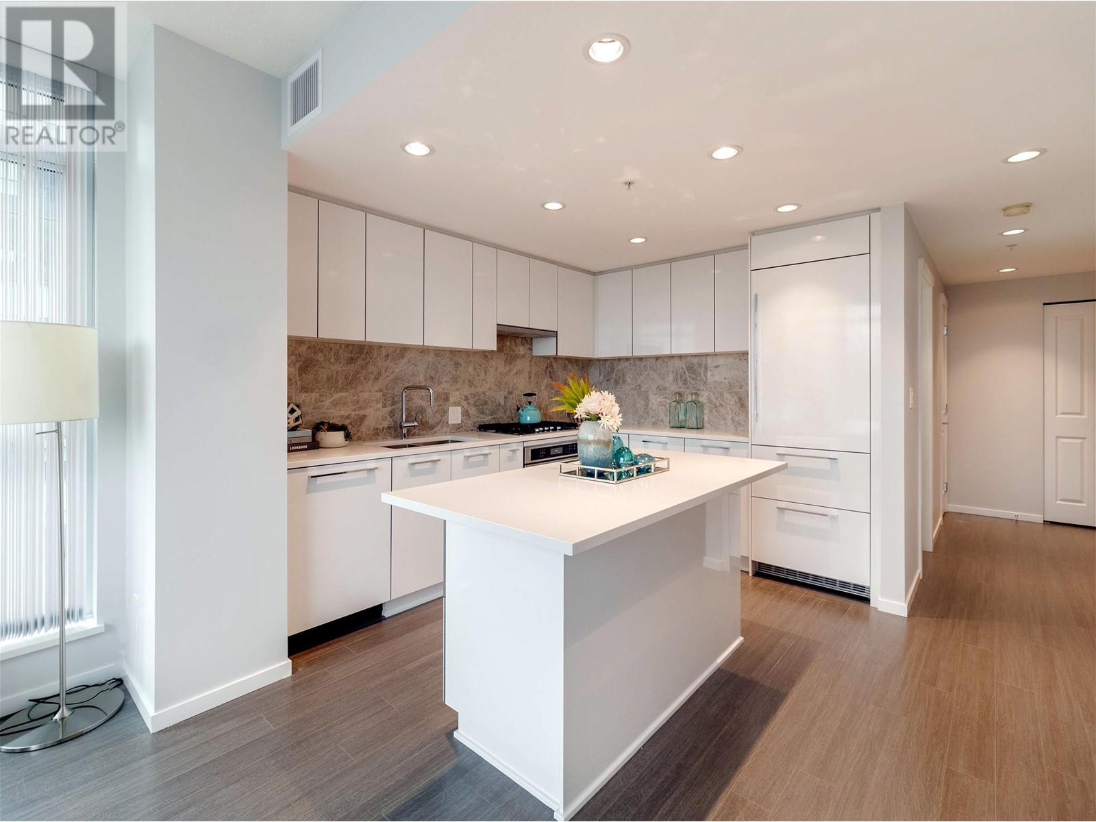 2403 6700 Dunblane Avenue, Burnaby, British Columbia  V5H 0J3 - Photo 11 - R2925443