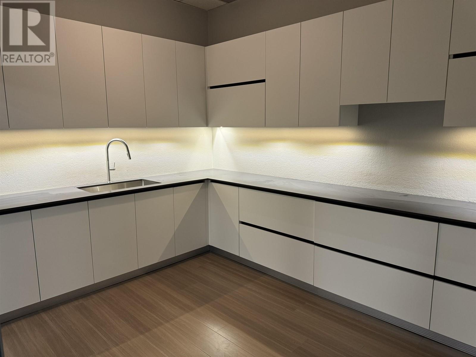 Listing Picture 24 of 24 : 3 14211 BURROWS ROAD, Richmond / 烈治文 - 魯藝地產 Yvonne Lu Group - MLS Medallion Club Member