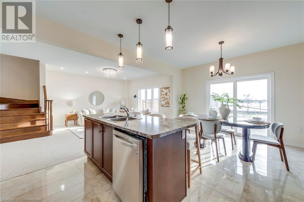 428 Dalgleish Trail Trail, Stoney Creek, Ontario  L0R 1P0 - Photo 17 - 40686519