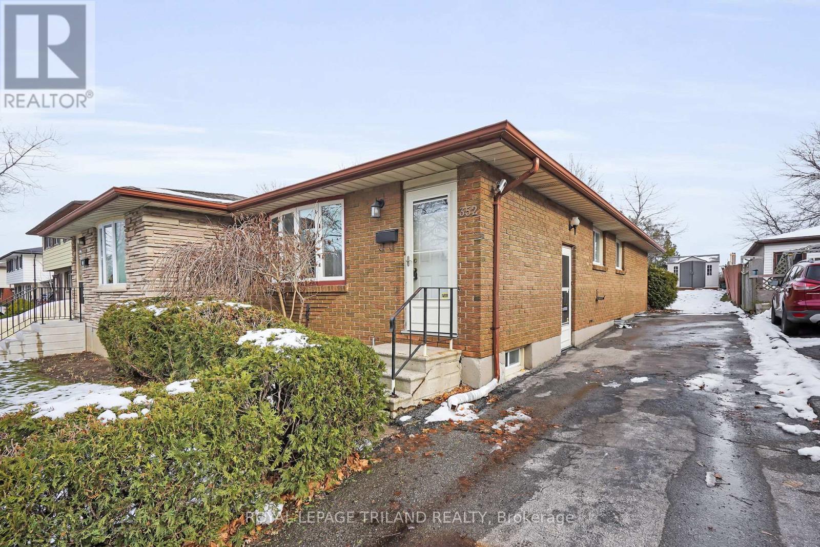 352 Baseline Road W