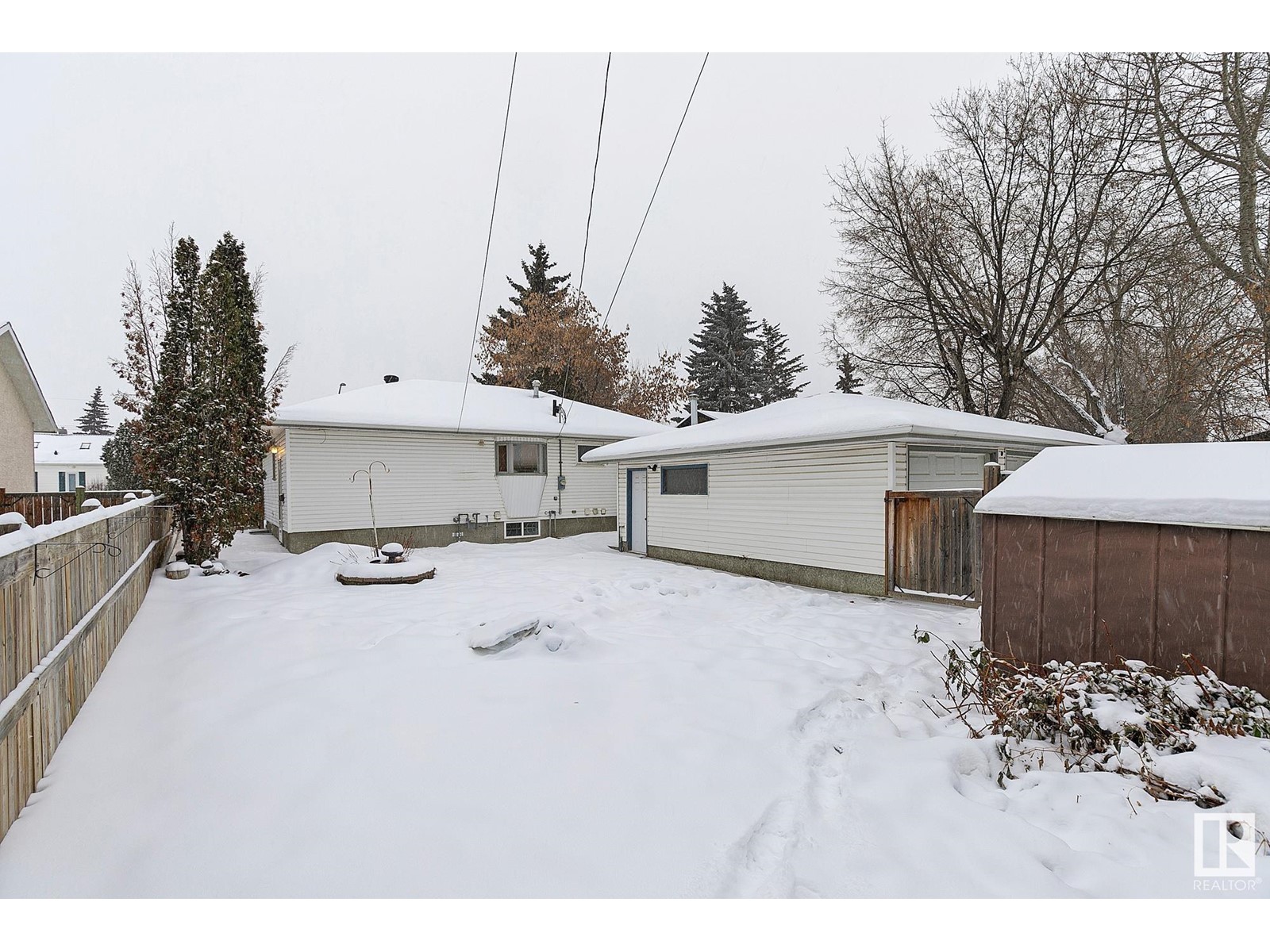 15215 86 Av Nw, Edmonton, Alberta  T5R 4C2 - Photo 47 - E4416674