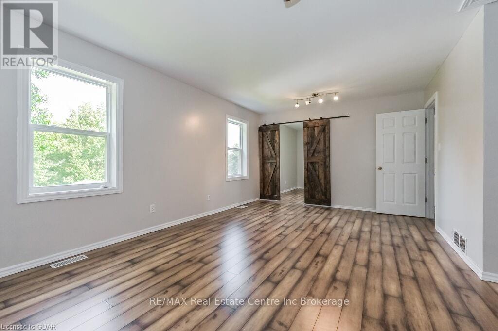 353 Wellington Street E, Wellington North, Ontario  N0G 2L2 - Photo 23 - X10877031