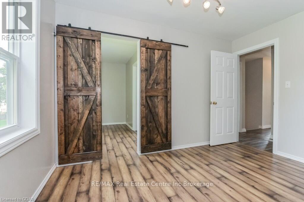 353 Wellington Street E, Wellington North, Ontario  N0G 2L2 - Photo 24 - X10877031