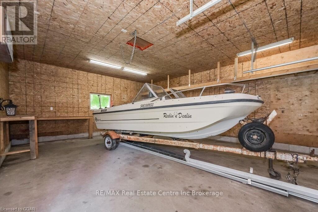 353 Wellington Street E, Wellington North, Ontario  N0G 2L2 - Photo 34 - X10877031
