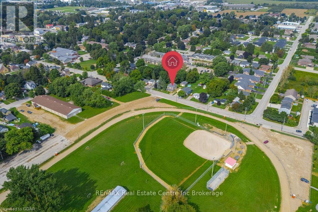 353 Wellington Street E, Wellington North, Ontario  N0G 2L2 - Photo 38 - X10877031