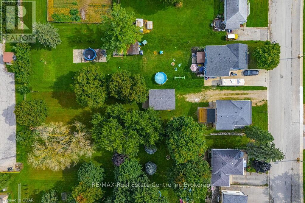 353 Wellington Street E, Wellington North, Ontario  N0G 2L2 - Photo 39 - X10877031